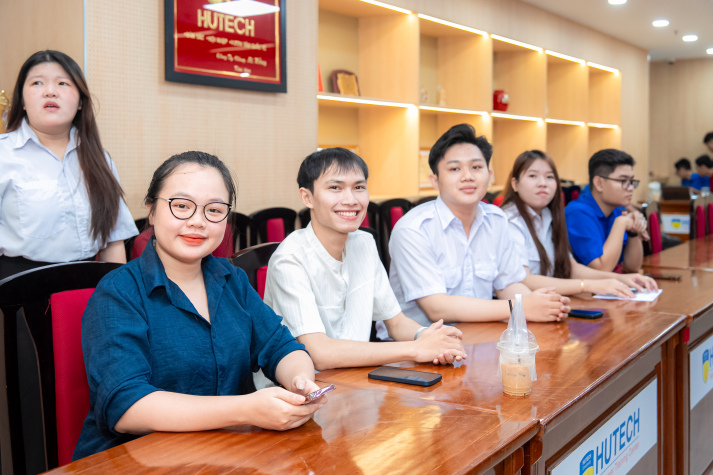 Sinh viên Khoa Luật mở rộng hướng nghề nghiệp trong lĩnh vực tư vấn thuế 43