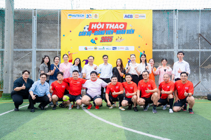[Hội thao CB-GV-NV HUTECH 2025]: Bóng đá nam ra quân, kịch tính ngay loạt trận mở màn 39