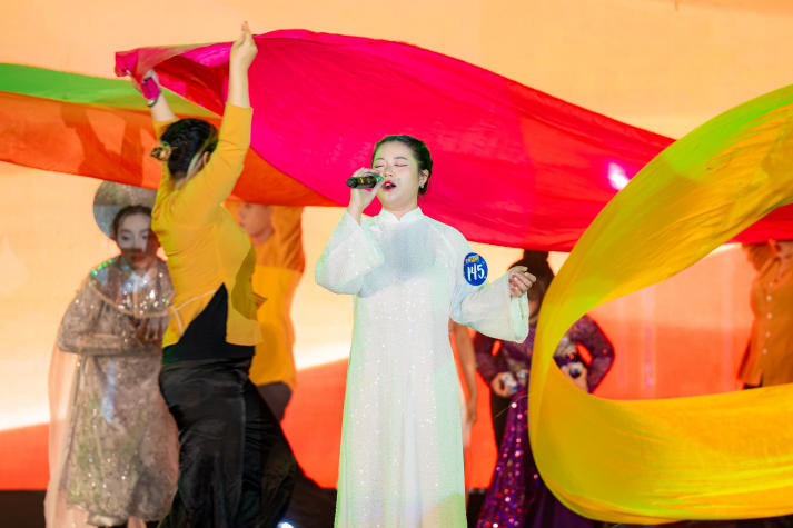 [Video] Rực rỡ đêm Chung kết HUTECH’s Got Talent 2026: Đại tiệc âm nhạc và ánh sáng mãn nhãn 109