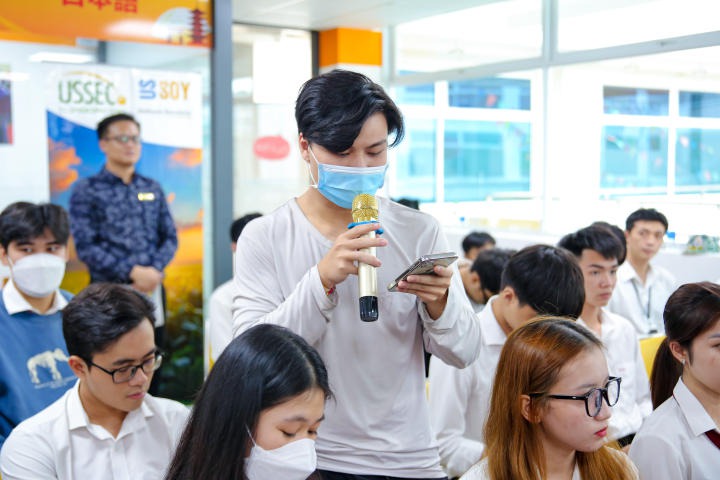 Sinh viên Quản trị Nhà hàng và Nghệ thuật ẩm thực tìm hiểu thực phẩm và đồ uống từ đậu nành 147