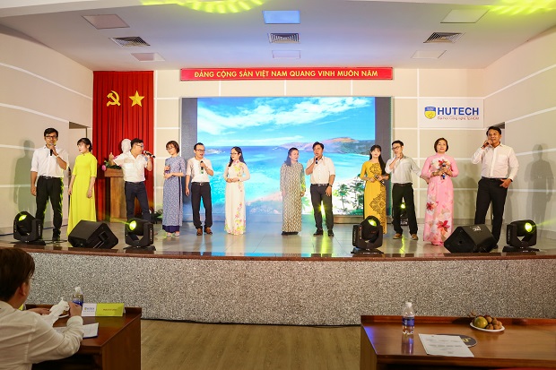 Việt Nam hữu tình được tái hiện tại Vòng sơ khảo Hội thi “Tiếng hát từ giảng đường” lần 14 năm 2020 169