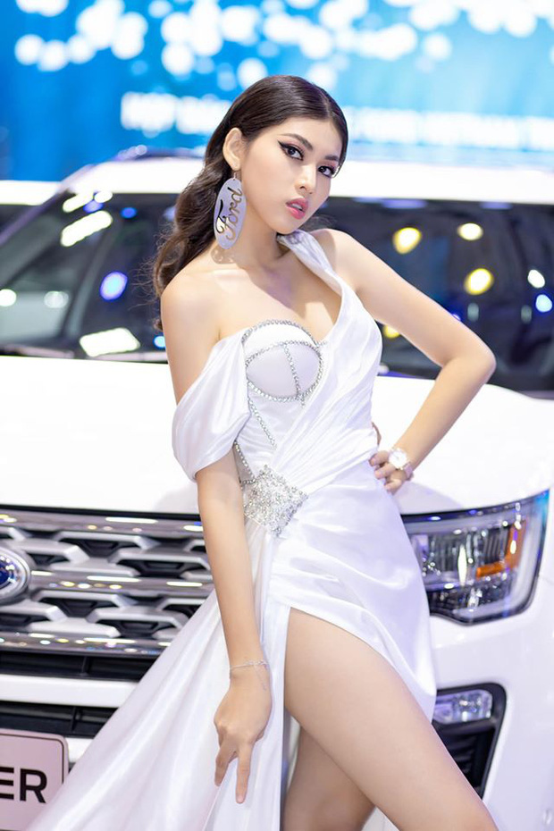 Xuất hiện ứng viên 2K đáng gờm Hoa hậu Việt Nam 2020: Mặt cực sang, body nóng bỏng, choáng nhẹ khi kéo đến ảnh sàn diễn 72