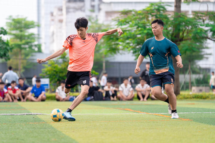 [Video] Khởi động mùa giải thể thao chào đón tân sinh viên 2025-2026: Dấu ấn năng động của tuổi trẻ HUTECH 84