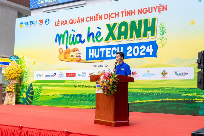 [Video] Hoa hậu Lê Hoàng Phương cùng chiến sĩ Mùa hè xanh HUTECH 2024 chính thức xuất quân 137