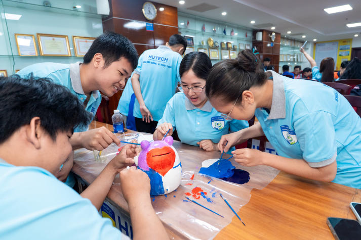 Tuổi trẻ Khoa Điều dưỡng - Kỹ thuật y học góp nhặt yêu thương, lan tỏa tinh thần sẻ chia 102