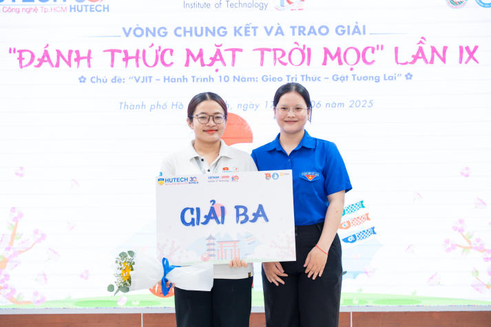 Sinh viên VJIT "so găng" kiến thức tại Chung kết Cuộc thi “Đánh thức mặt trời mọc” lần thứ 9 92