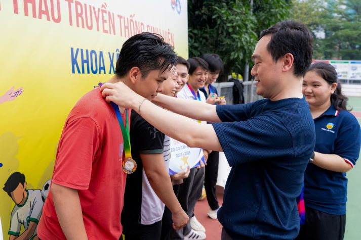 Sức bật tuổi trẻ Khoa Xây dựng HUTECH lan tỏa tại Hội thao sinh viên 2025 69