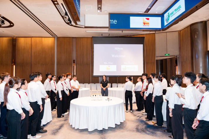 [Ảnh] Sinh viên Quản trị Du lịch - Nhà hàng - Khách sạn khám phá dịch vụ cao cấp tại Hilton Saigon 43