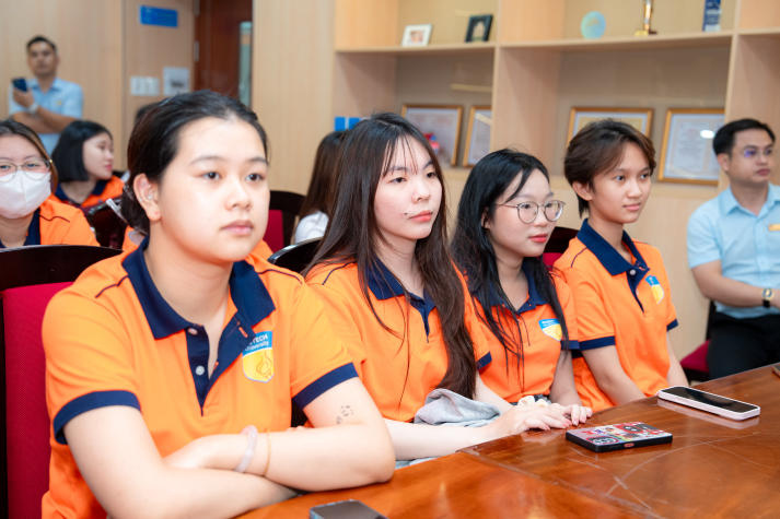 [Video] HUTECH ký kết hợp tác doanh nghiệp, mở rộng cơ hội thực hành ngành Công nghệ thẩm mỹ 63