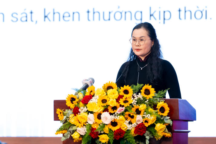 HUTECH vinh dự nhận Cờ thi đua của Chính phủ, tiếp tục khẳng định vị thế dẫn đầu 31