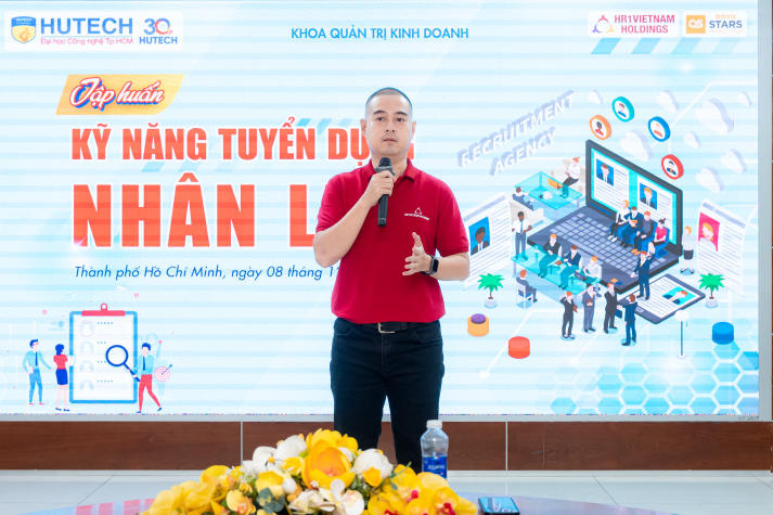 Sinh viên Khoa Quản trị kinh doanh sẵn sàng cho hành trình học tập trải nghiệm thực tế tại HR1 Vietnam Holdings 41