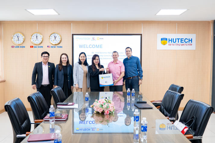 HUTECH explores academic collaboration and networking with the Honorary Vice Consul of Spain 36
