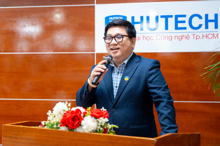 Sinh viên Khoa Trung Quốc học tham gia phỏng vấn trực tiếp cùng nhà tuyển dụng 27