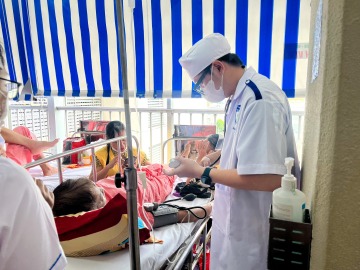 Sinh viên Điều dưỡng HUTECH thực tập tại Khoa Nội phổi Bệnh viện Chợ Rẫy 45