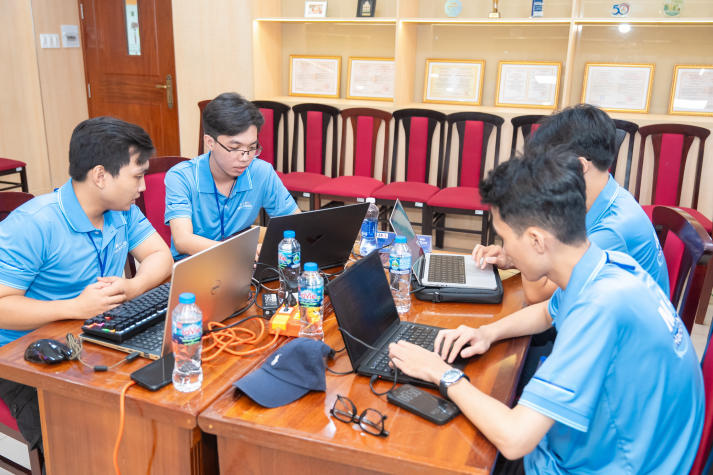 [Video] Chung kết MLAI Hackathon 2026: Sân chơi kết nối tài năng trẻ AI với bài toán doanh nghiệp 61