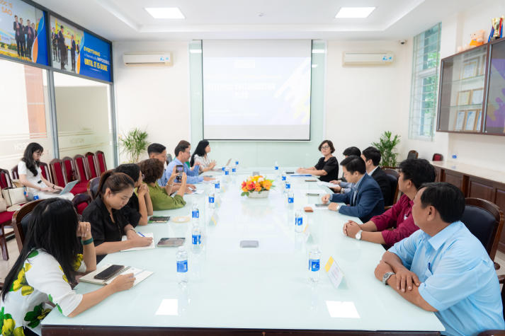 HUTECH và Cộng đồng Design Thinking Việt Nam trao đổi hợp tác dự án phát triển bền vững 13