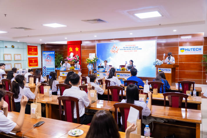 Đại hội Đại biểu Liên Chi hội Khoa Điều dưỡng và Xét nghiệm: Thắp sáng tinh thần tiên phong trong phong trào sinh viên khối ngành sức khỏe 12