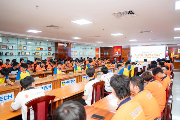 Sinh viên VKIT trang bị kỹ năng giao tiếp và tác phong khi phỏng vấn cùng doanh nghiệp Hàn Quốc 88