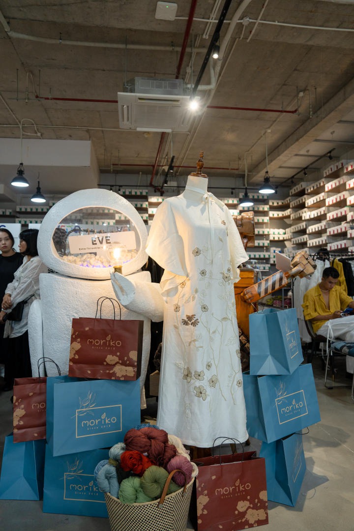 Sinh viên HUTECH trình diễn các bộ sưu tập thời trang độc đáo tại fashion show "SCOOP by MODA" 40