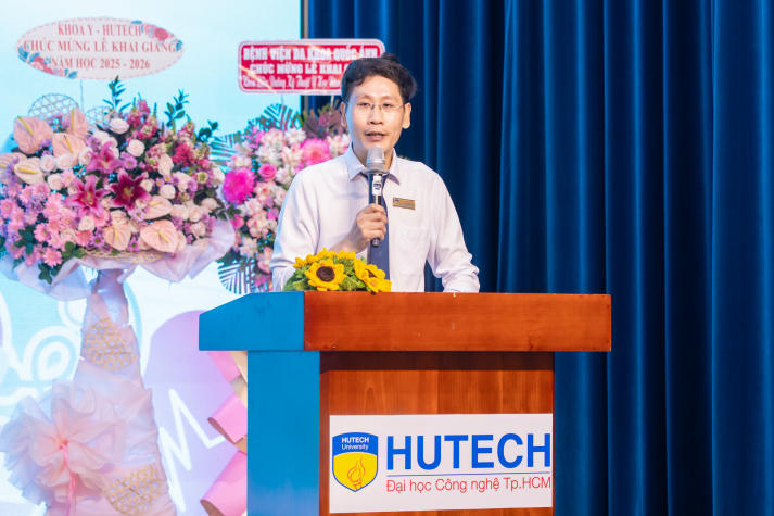 “Chọn áo blouse trắng là lựa chọn dũng cảm” - thông điệp chạm đến trái tim newbies Khoa Điều dưỡng - Kỹ thuật y học 12