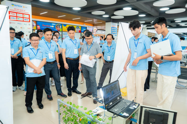 Sinh viên HUTECH đề xuất giải pháp ứng dụng AI thiết thực 51