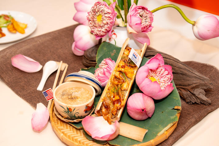 [Video] HUTECH Students Showcase Culinary Talent in the “Taste of Chicken” Grand Finale 85