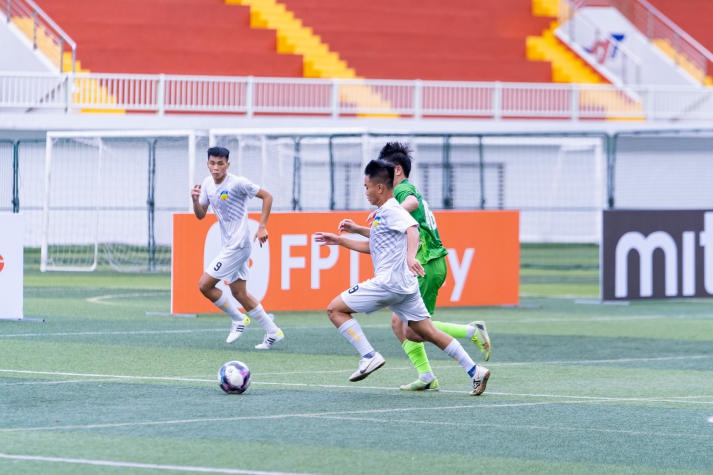 [Ảnh] Trai tài gái sắc HUTECH tự tin “show” nét đẹp năng động đậm chất Gen Z tại đa sân chơi 244