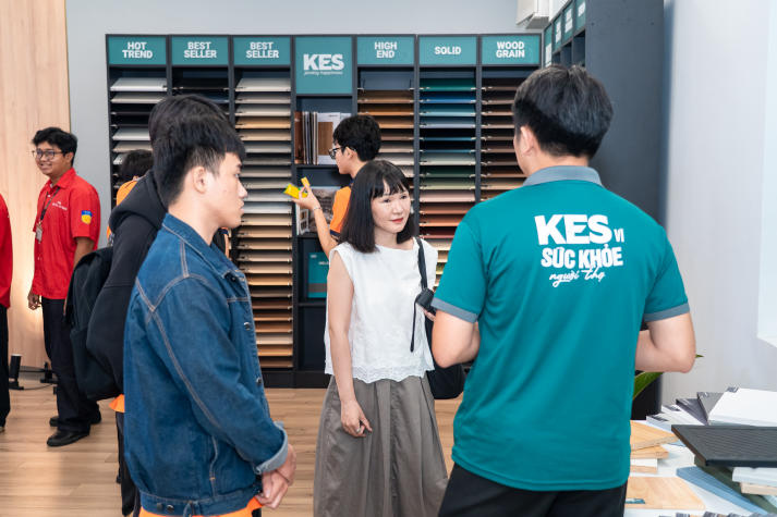 Khám phá công nghệ sản xuất tại Nhà máy KES, sinh viên Kiến trúc - Xây dựng mở rộng tư duy thiết kế kiến trúc, nội thất 60