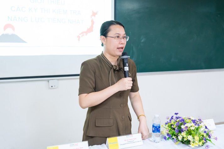 VJIT trang bị hành trang nghề nghiệp trong kỷ nguyên mới cho sinh viên khối ngành Quản trị - Dịch vụ - Truyền thông 63