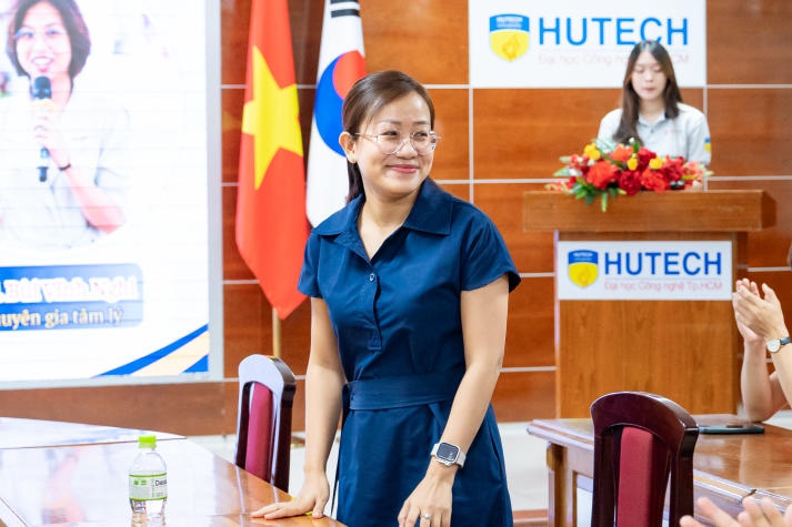 Tân sinh viên VKIT trang bị kỹ năng mềm, tự tin chinh phục hành trình đại học 28