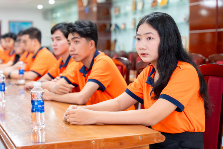 [Video] Khởi động chương trình “Hanwha Life Finance Mentor”: Cơ hội nhận học bổng, cố vấn và trải nghiệm thực tiễn cho sinh viên HUTECH 38