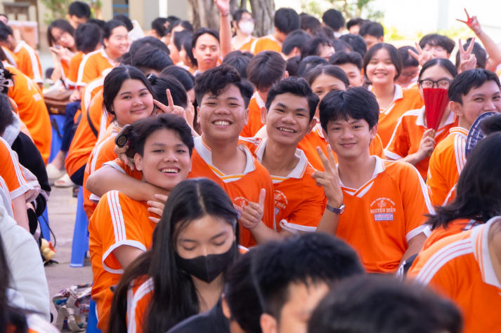 Sinh viên ngành Tâm lý học kết nối hơn 2.000 học sinh An Giang qua hành trình “Hiểu tâm lý - Vững tương lai” 142