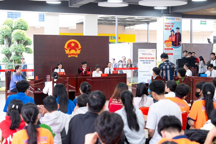 [Video] Sinh viên Khoa Luật lan tỏa tinh thần thượng tôn pháp luật 82