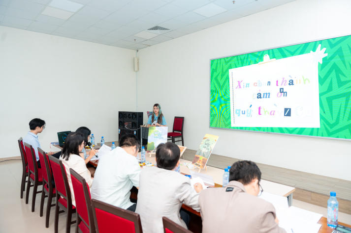 [Video] 26 đồ án Nghệ thuật số trở thành “portfolio sống” trong ngày bảo vệ tốt nghiệp 21