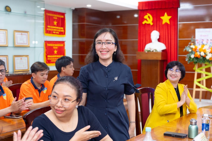 Sinh viên Khoa Quản trị kinh doanh HUTECH mở rộng hiểu biết về công việc và cuộc sống cùng chuyên gia 33