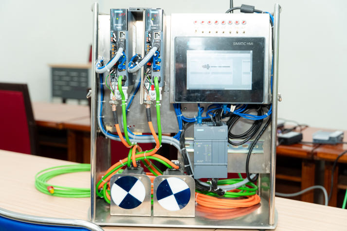 Giảng viên HUTECH cập nhật công nghệ tự động hóa cùng Siemens Việt Nam 64