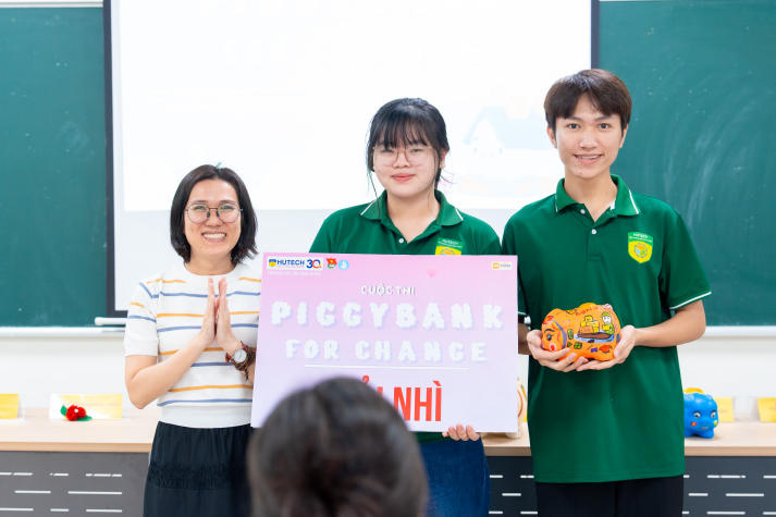 Gom yêu thương - tạo thay đổi: Sinh viên Viện Khoa học Ứng dụng  lan tỏa giá trị nhân văn qua “Piggybank for Change 2025” 87