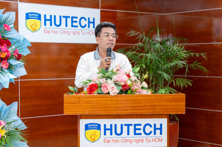 Khoa Tài chính - Thương mại HUTECH lan tỏa tinh thần Sinh viên 5 tốt - Hành trình hơn cả một danh hiệu 22