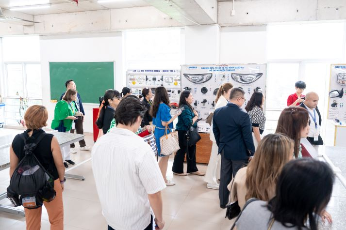 [Video] HUTECH và doanh nghiệp Philippines chung tay kiến tạo nguồn nhân lực toàn cầu, kết nối vươn xa 34