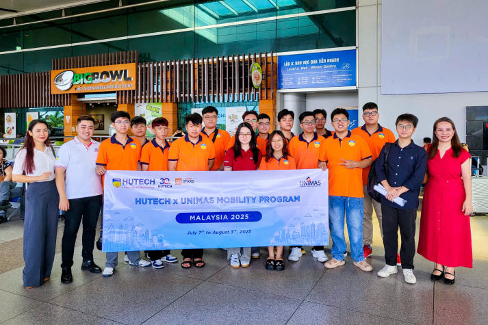 16 HUTECH students officially begin their exchange semester at Universiti Malaysia Sarawak 11