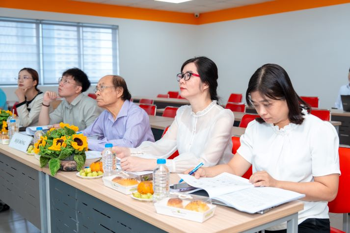 Đề tài sức khỏe “đúng trend”, sinh viên Điều dưỡng - Kỹ thuật y học tạo dấu ấn tại NULAB mùa 3 49