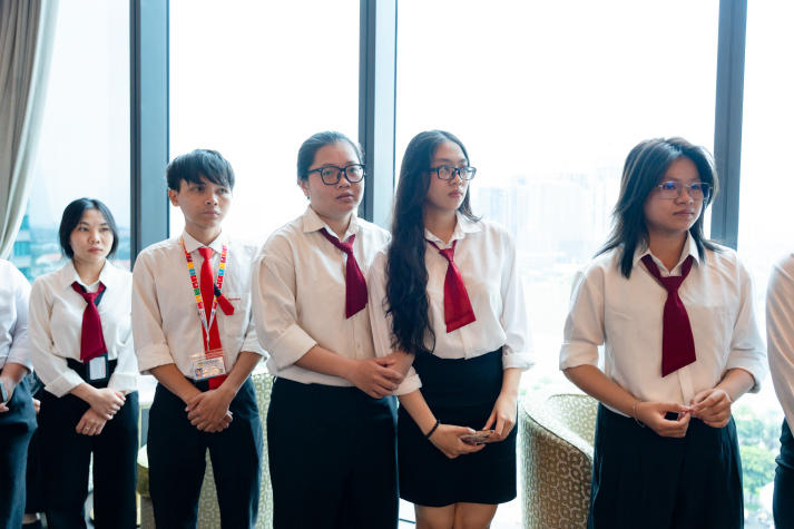 [Ảnh] Sinh viên Quản trị Du lịch - Nhà hàng - Khách sạn khám phá dịch vụ cao cấp tại Hilton Saigon 21