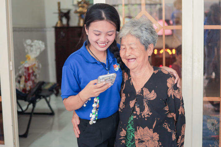 Chiến sĩ Mùa hè xanh HUTECH vun đắp lòng biết ơn, gìn giữ truyền thống dân tộc hướng về Ngày Thương binh - Liệt sĩ 84