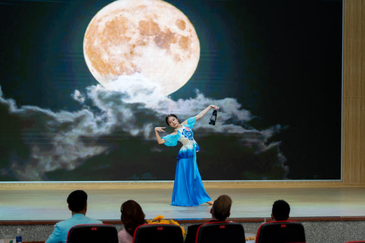 [HUTECH 30 năm] Kiến tạo môi trường giáo dục toàn diện 145