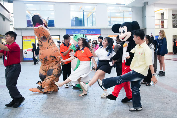 HUTECH-ers bắt đầu năm học mới 2025-2026 vào ngày 03/9 68