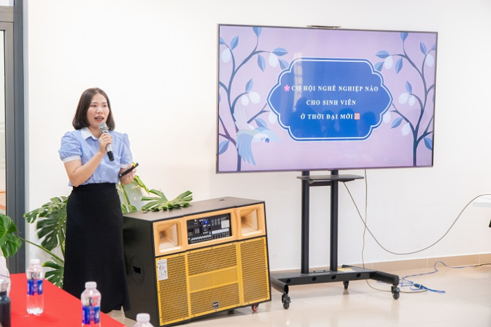 Hành trang hội nhập: Sinh viên HUTECH học hỏi từ lãnh đạo ACSD và cựu sinh viên thành đạt 44