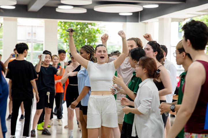 Để trúng tuyển có điều kiện thành trúng tuyển chính thức và nhận học bổng “xịn” từ HUTECH, thí sinh cần làm gì? 143