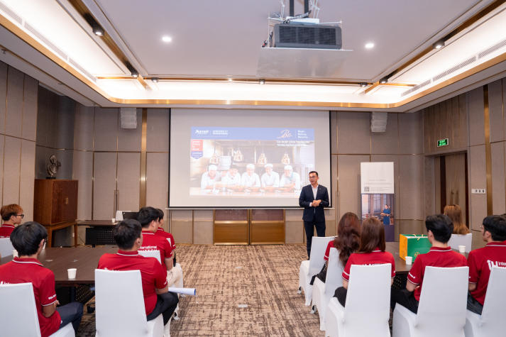 I-HUTECH-ers trải nghiệm “đẳng cấp 5 sao” tại Landmark 81 Autograph Collection 25