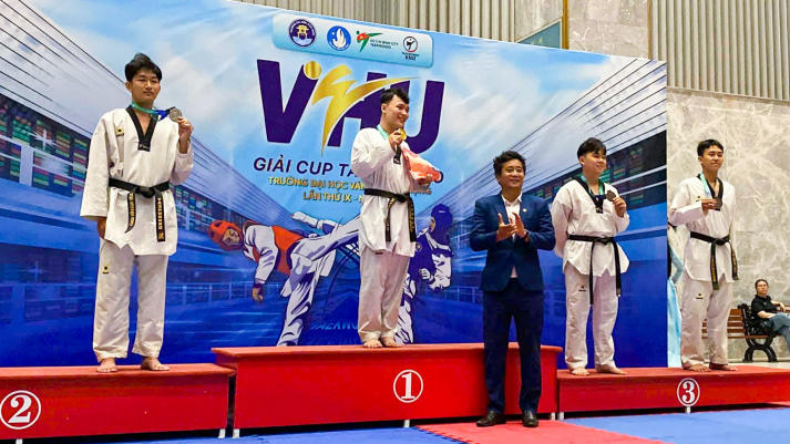 Đội tuyển Taekwondo HUTECH gặt hái 16 huy chương tại Cup Taekwondo Trường Đại học Văn Hiến mở rộng lần thứ IX 47