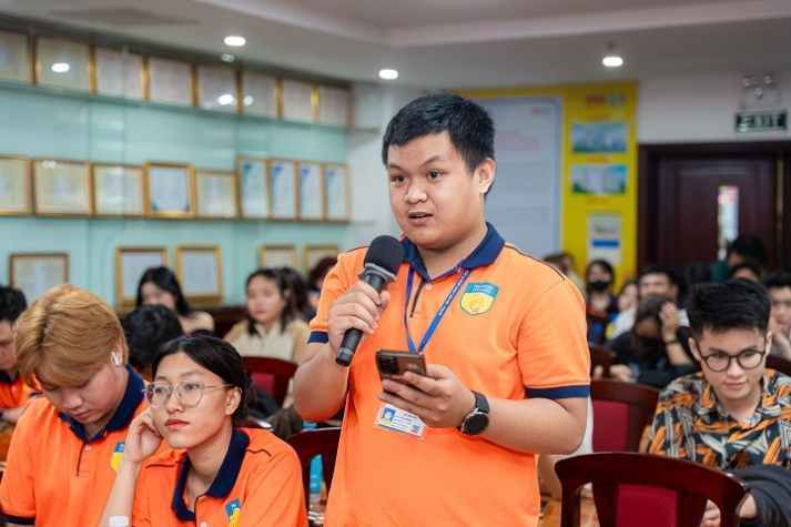 HUTECH đồng hành cùng Cuộc thi phim ngắn Vietnamese 2025: Tiếp lửa đam mê cho thế hệ làm phim trẻ 76